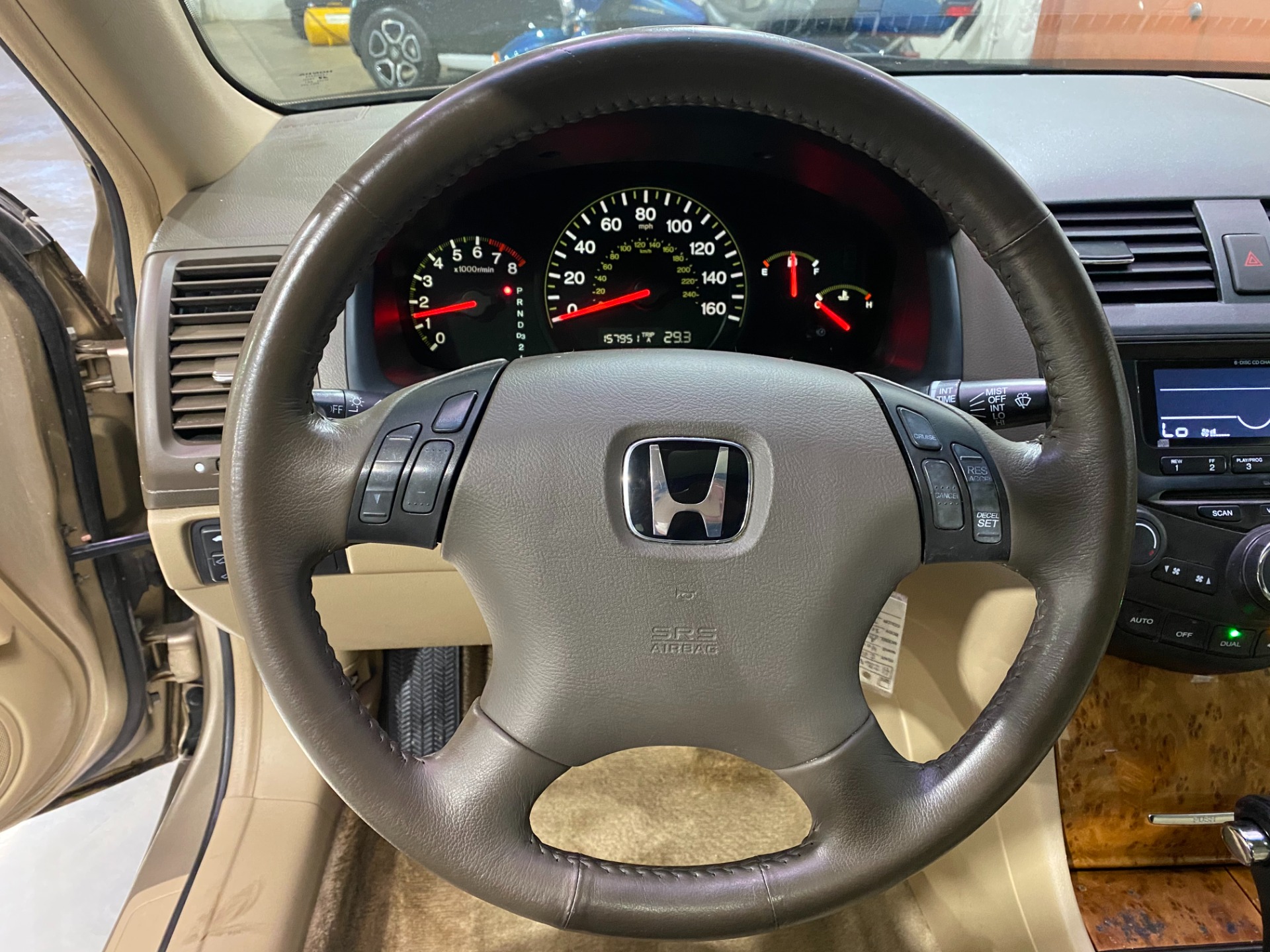 2003 honda accord steering deals wheel size