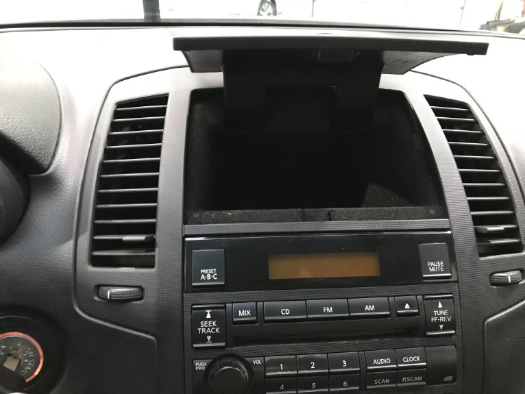 2006 nissan altima center console replacement