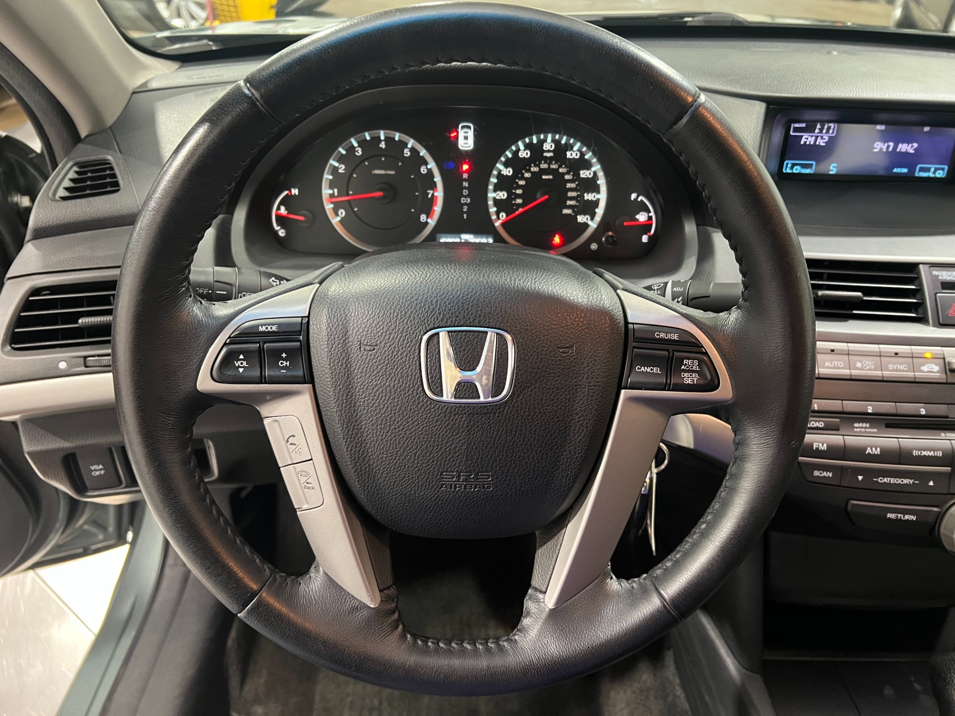 Honda accord 2010 steering deals wheel size