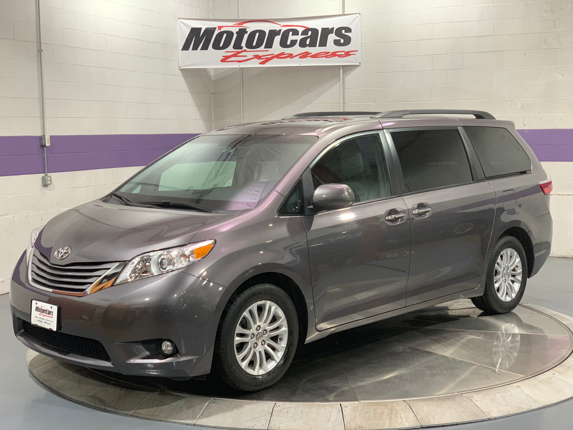 Toyota Sienna XLE